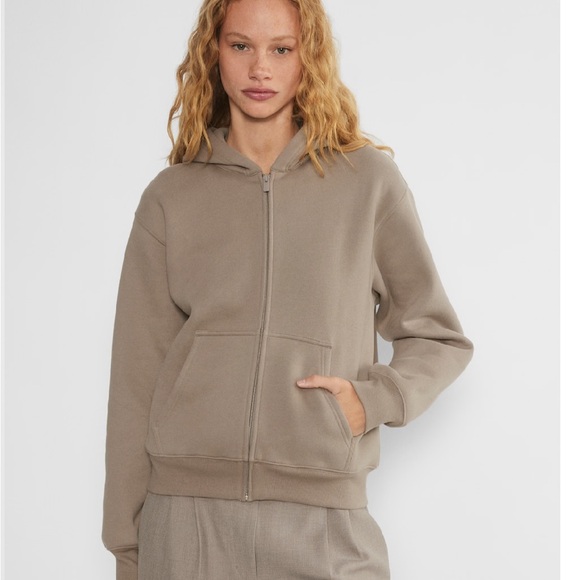 Aritzia Tops - Aritzia TNA Cozy Fleece Perfect Zip Hoodie Size Small Stone Taupe